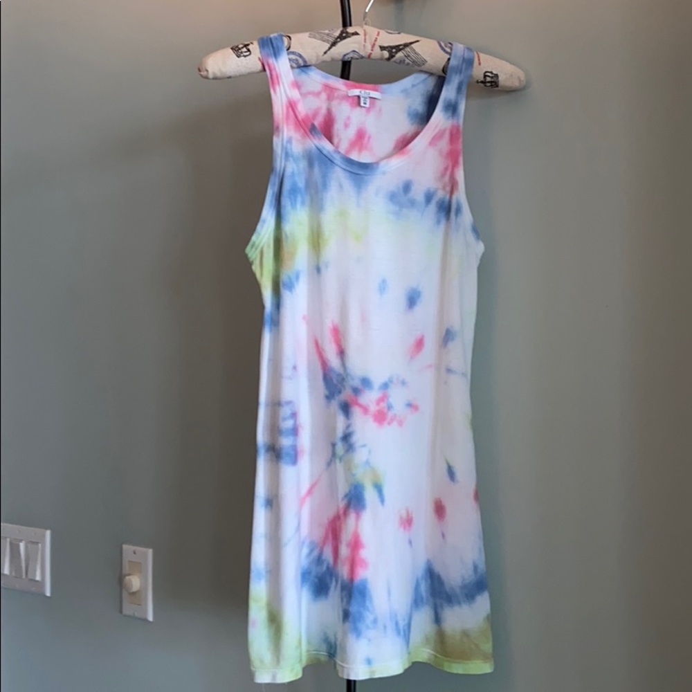 CLU 
TIE DYE TANK SHIRT